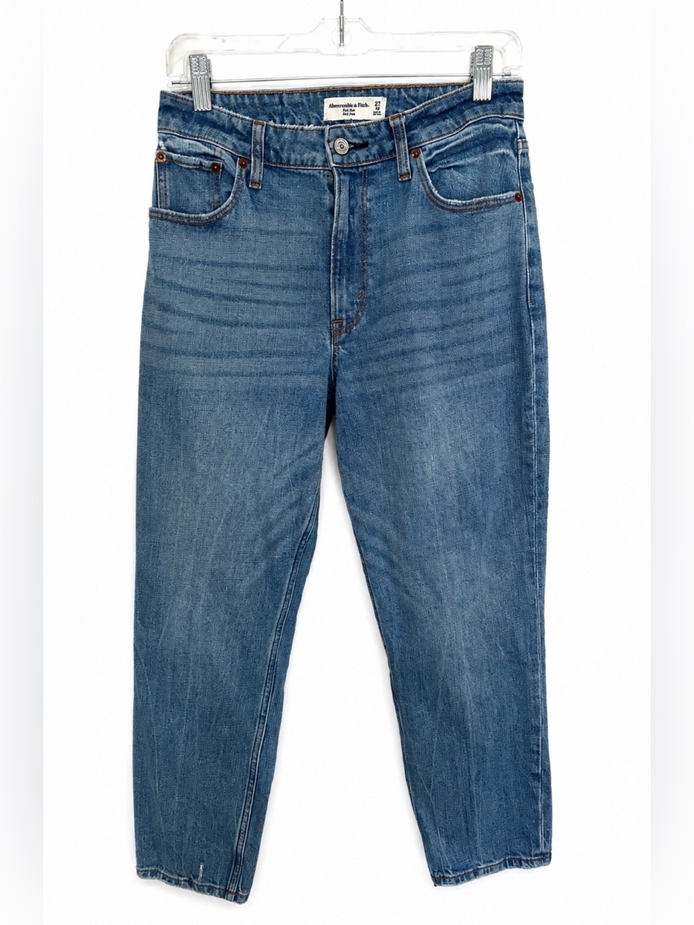 Abercrombie & Fitch The Mom High Rise Curve Love Jeans Light Wash
